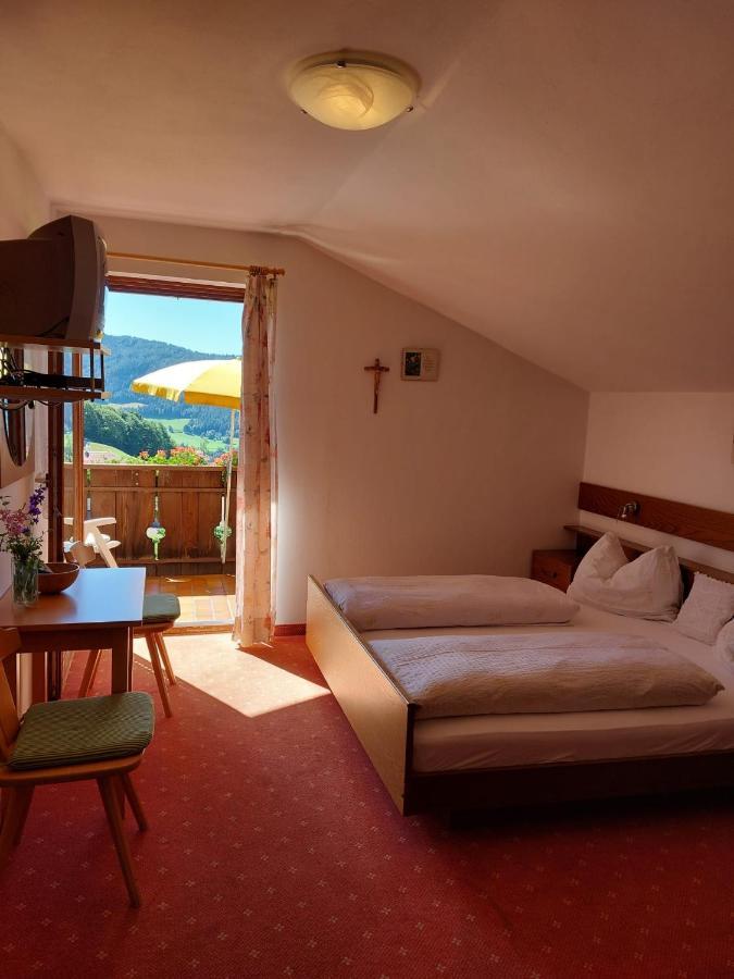 Moarhof Hotell Meltina Exteriör bild