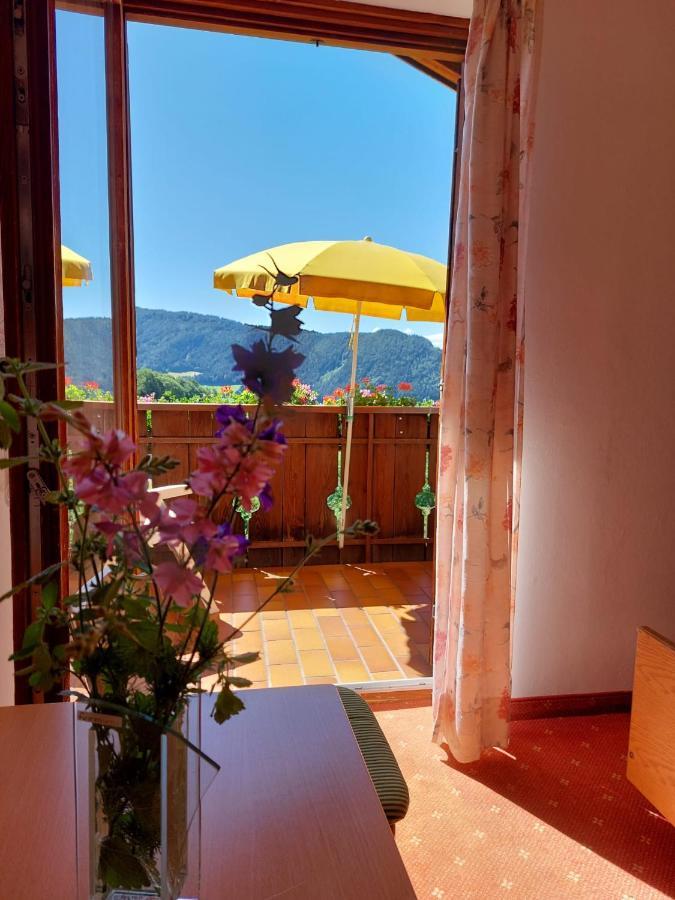 Moarhof Hotell Meltina Exteriör bild