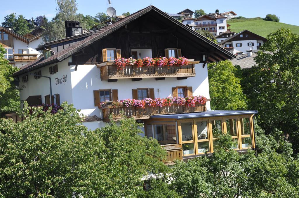 Moarhof Hotell Meltina Exteriör bild